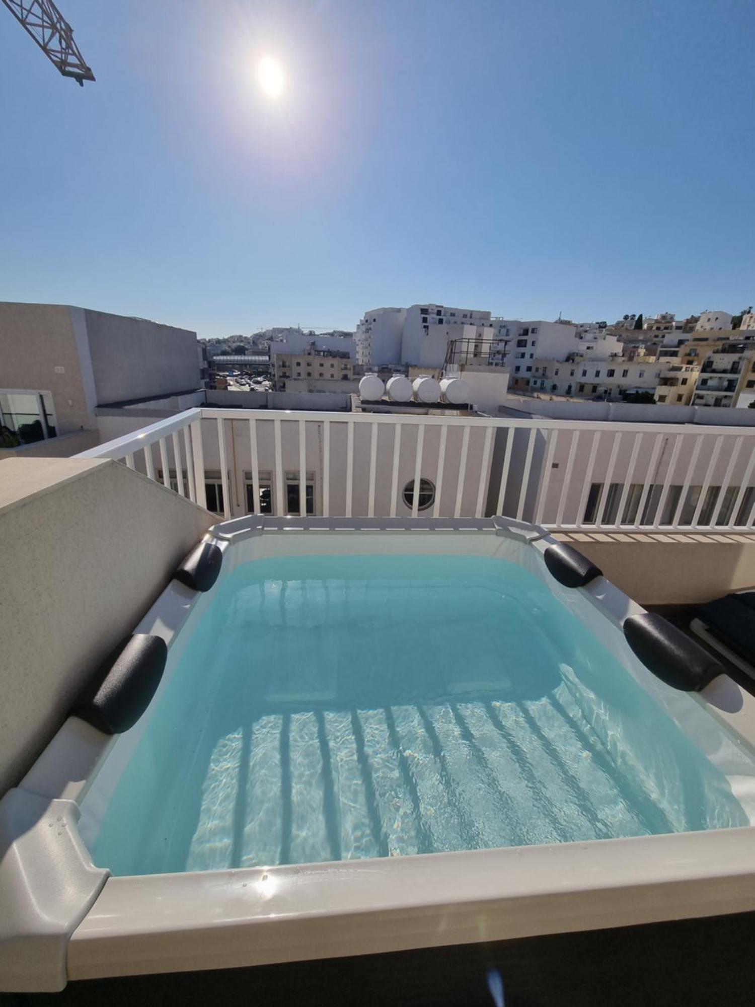 Korzo Suites Gzira Εξωτερικό φωτογραφία